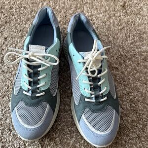 Ecco Women's Athletic Shoes - Teal and White